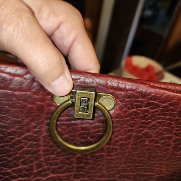 CHIC SPARROW XL GENUINE LEATHER TOTE BAG - Picture 10 of 10